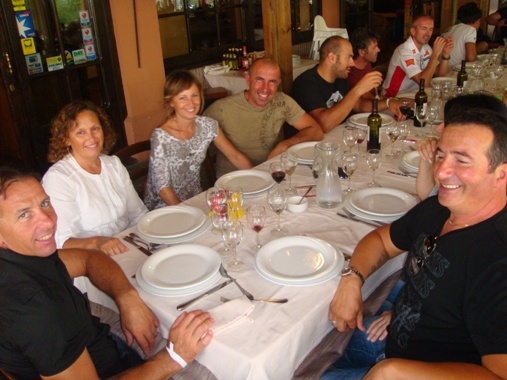Tavolata images/stories/TAGLIATELLA2011/tavpesc.jpg